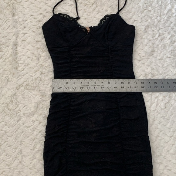 Guess Lace and Mesh Cocktail Dress - Picture 8 of 8